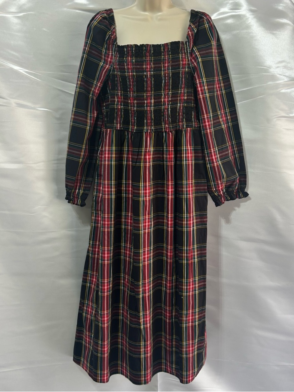J. Crew Stewart Tartan Plaid Smocked Midi Dres Puff Sleeves Pockets | Size Large